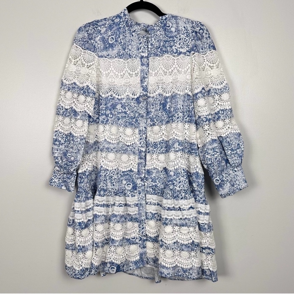 🤍HYACINTH HOUSE Lace Trim Blue Etched
Floral Emmie Mini Dress🩵 - Picture 3 of 11